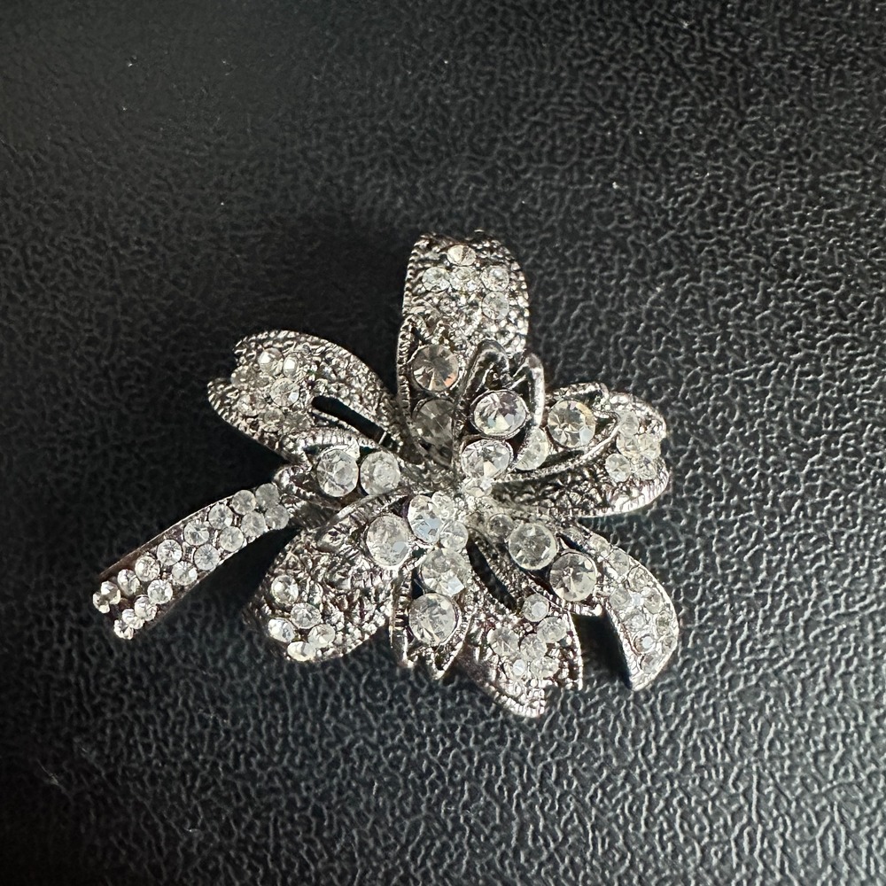 Vintage Rhinestone Statement Bow Brooch Silver Bridal Pin
